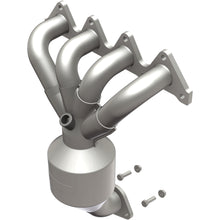 Load image into Gallery viewer, MagnaFlow Exhaust Products 51321 OEM Grade Manifold Catalytic Converter for Select Hyundai Accent, Kia Rio, Kia Rio5