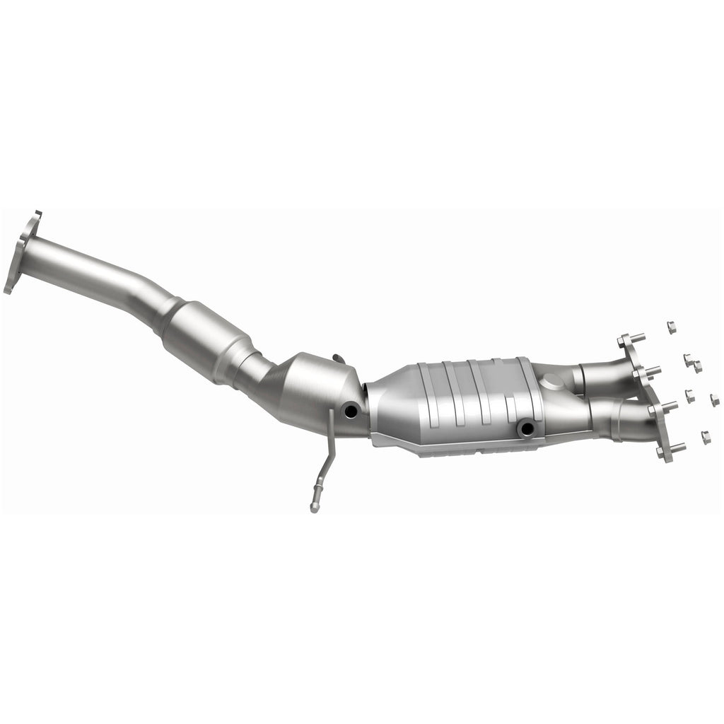 MagnaFlow Exhaust Products 51691 OEM Grade Direct-Fit Catalytic Converter for Select Volvo XC60