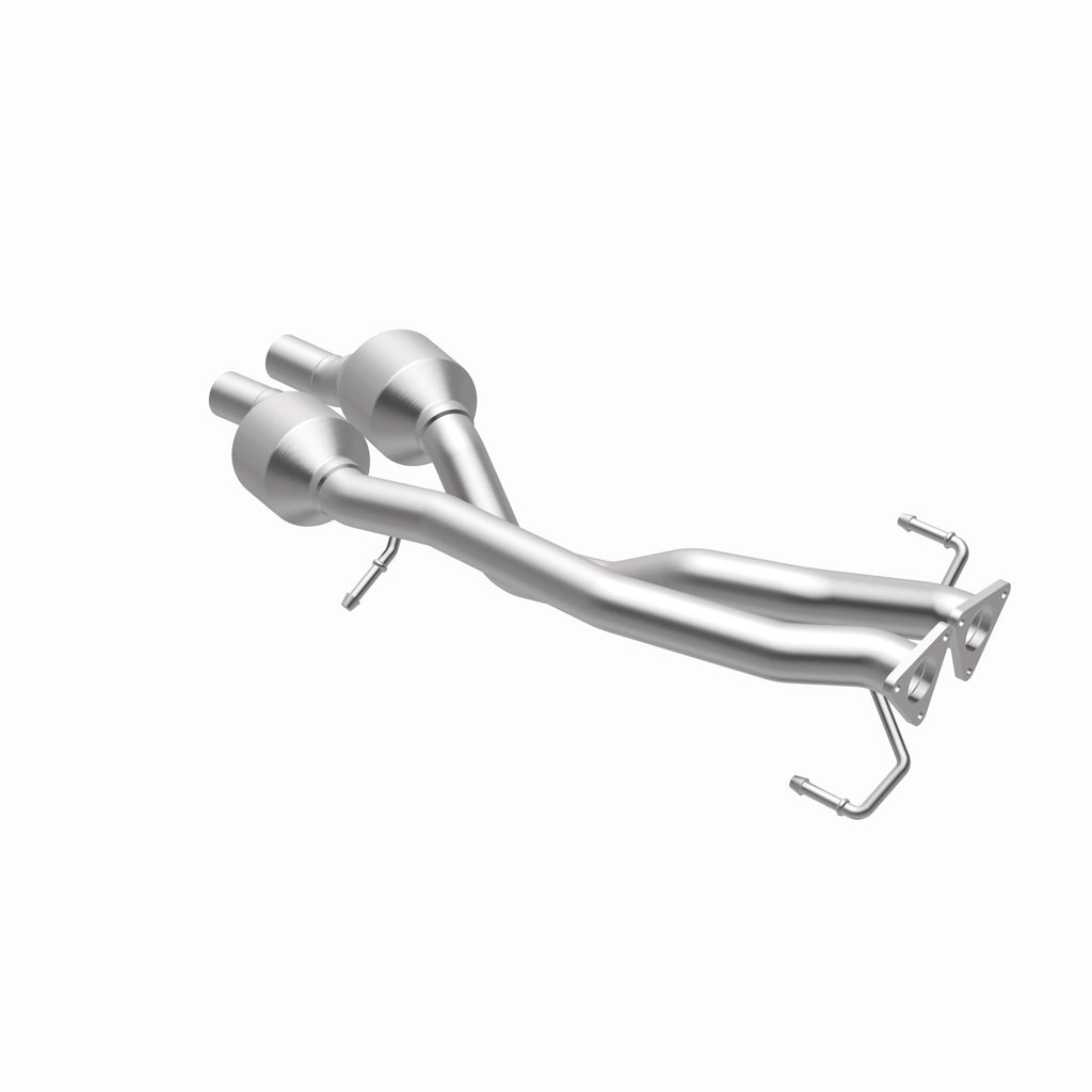 MagnaFlow Exhaust Products 51957 OEM Grade Direct-Fit Catalytic Converter for Select Audi Q7, Volkswagen Touareg