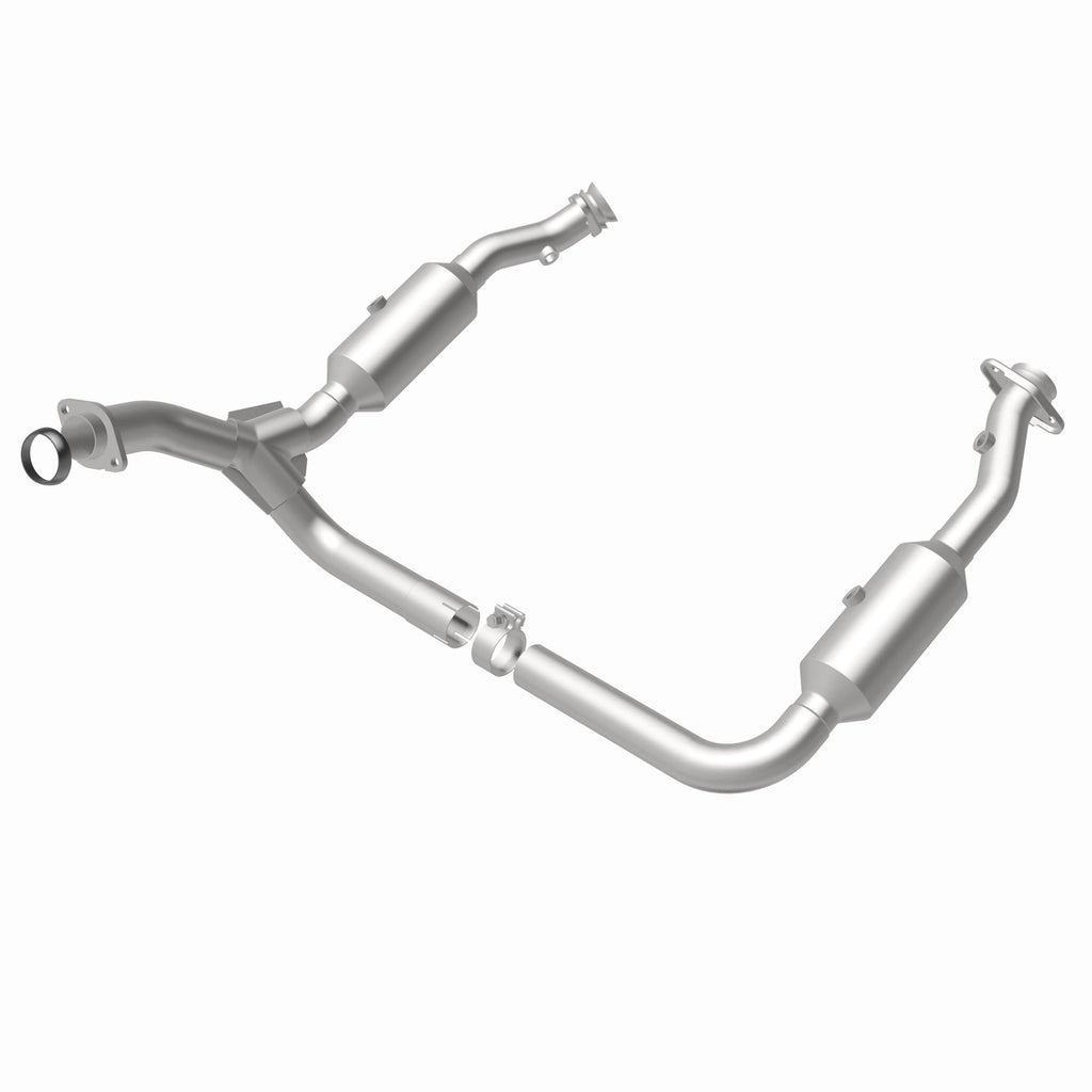MagnaFlow Exhaust Products 49598 OEM Grade Direct-Fit Catalytic Converter for Select Ford Explorer, Ford Explorer Sport Trac, Mercury Mountaineer