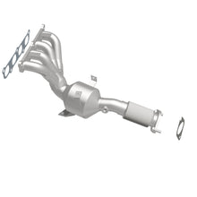 Load image into Gallery viewer, MagnaFlow Exhaust Products 5531552 California CARB Manifold Catalytic Converter for Select Ford Fiesta