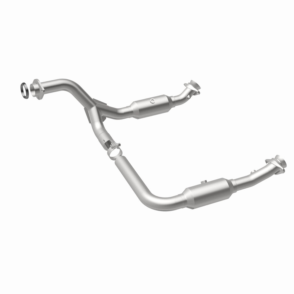 MagnaFlow Exhaust Products 5551672 California CARB Direct-Fit Catalytic Converter for Select Ford Explorer, Ford Explorer Sport Trac, Mercury Mountaineer