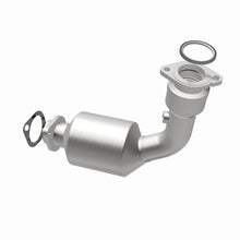 Load image into Gallery viewer, MagnaFlow Exhaust Products 5461627 California CARB Direct-Fit Catalytic Converter for Select Pontiac G8