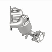 Load image into Gallery viewer, MagnaFlow Exhaust Products 22-082 OEM Grade Manifold Catalytic Converter for Select Hyundai Sonata, Kia Optima