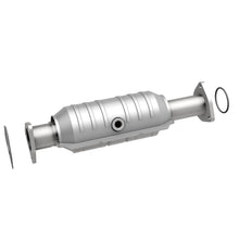 Load image into Gallery viewer, MagnaFlow Exhaust Products 4481647 California CARB Direct-Fit Catalytic Converter for Select Acura CL, Acura TL, Honda Accord