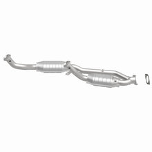 Load image into Gallery viewer, MagnaFlow Exhaust Products 4451543 California CARB Direct-Fit Catalytic Converter for Select Ford Windstar