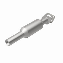 Load image into Gallery viewer, MagnaFlow Exhaust Products 5671808 California CARB Direct-Fit Catalytic Converter for Select Ford Taurus, Ford Taurus X, Mercury Sable