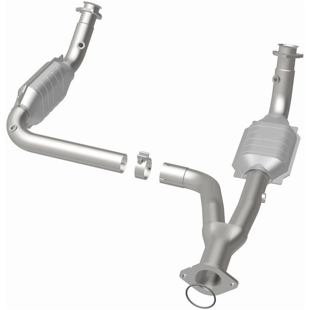 MagnaFlow Exhaust Products 49644 OEM Grade Direct-Fit Catalytic Converter for Select Chevrolet Silverado HD, Chevrolet Silverado HD Classic, Chevrolet Silverado Classic, Chevrolet Silverado HD, GMC Sierra HD, GMC Sierra HD Classic, GMC Sierra Classic,