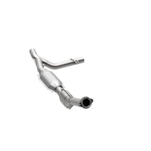 Load image into Gallery viewer, MagnaFlow Exhaust Products 51412 OEM Grade Direct-Fit Catalytic Converter for Select Ford Expedition, Ford F-150, Ford F-250, Lincoln Blackwood, Lincoln Navigator