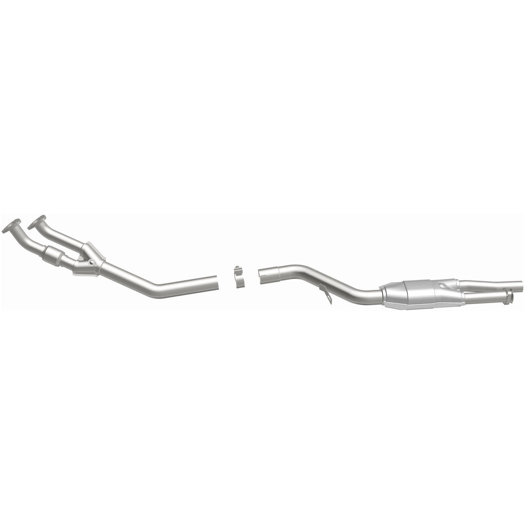MagnaFlow Exhaust Products 23807 Standard Grade Direct-Fit Catalytic Converter for Select BMW 525i