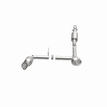 Load image into Gallery viewer, MagnaFlow Exhaust Products 5481108 California CARB Direct-Fit Catalytic Converter for Select Ford Explorer, Mercury Mountaineer