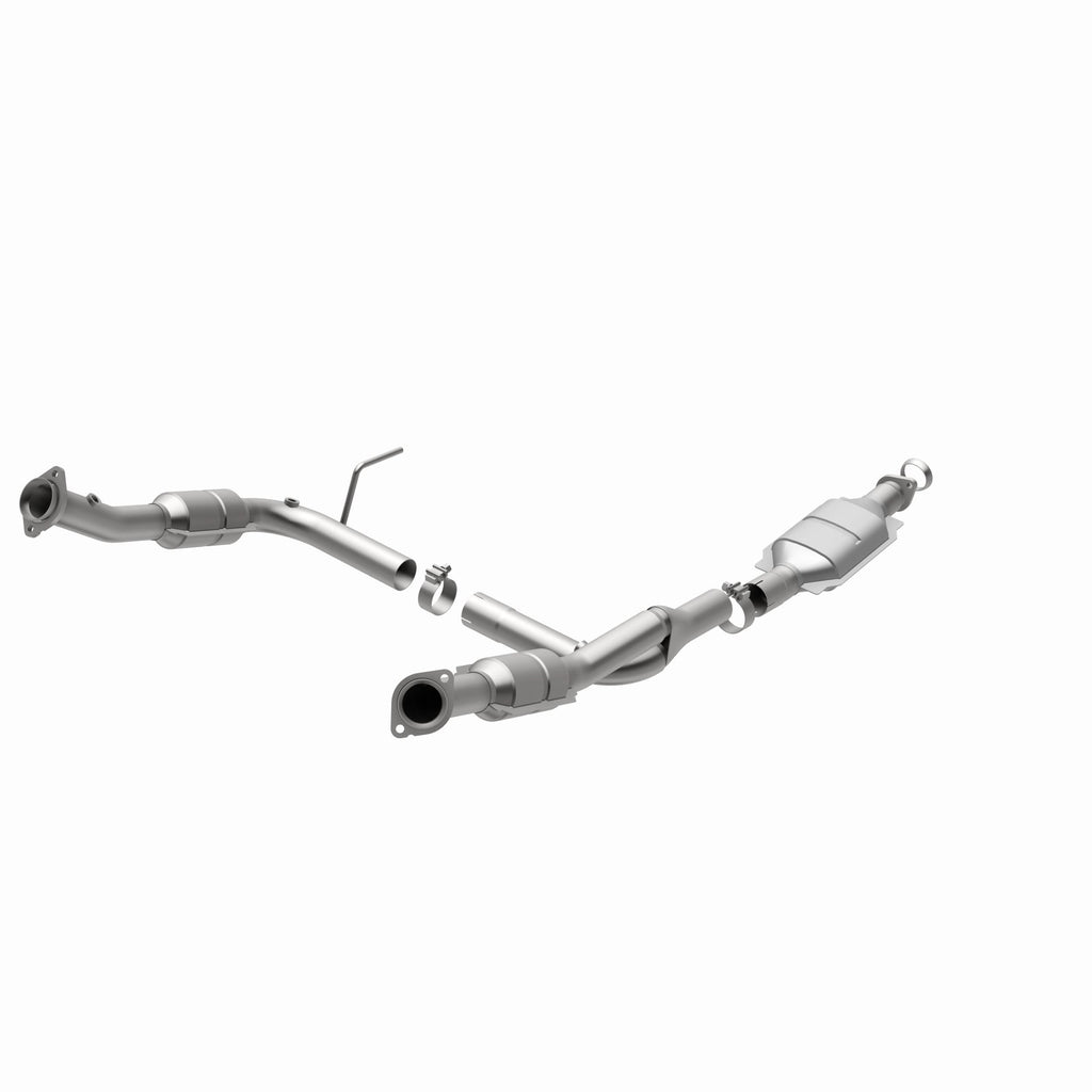 MagnaFlow Exhaust Products 49404 OEM Grade Direct-Fit Catalytic Converter for Select Ford Explorer, Lincoln Aviator, Mercury Mountaineer