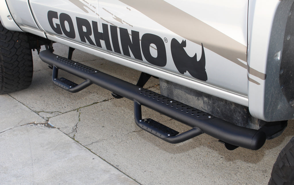 17-20-Ford-F-250F-350-Super-Duty-Dominator-D4-Sidesteps---Cab-Length---Tex-Blk