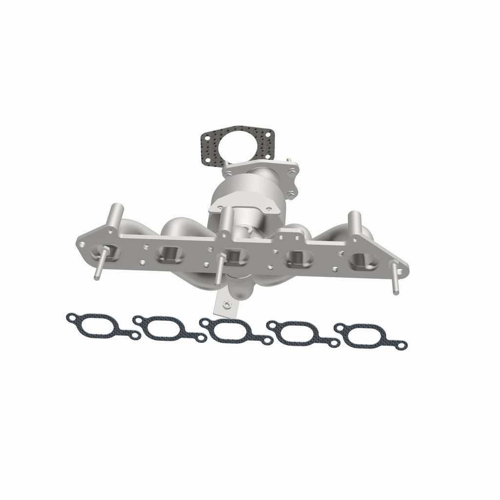 MagnaFlow Exhaust Products 24425 HM Grade Manifold Catalytic Converter for Select Volvo S60, Volvo V70