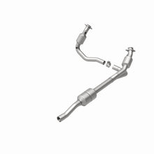 Load image into Gallery viewer, MagnaFlow Exhaust Products 458070 California CARB Direct-Fit Catalytic Converter for Select Dodge Ram