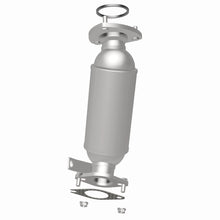 Load image into Gallery viewer, MagnaFlow Exhaust Products 5582445 California CARB Direct-Fit Catalytic Converter for Select Buick Enclave, Chevrolet Traverse, GMC Acadia, Saturn Outlook