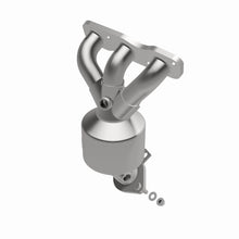 Load image into Gallery viewer, MagnaFlow Exhaust Products 51771 OEM Grade Manifold Catalytic Converter for Select Mitsubishi Outlander