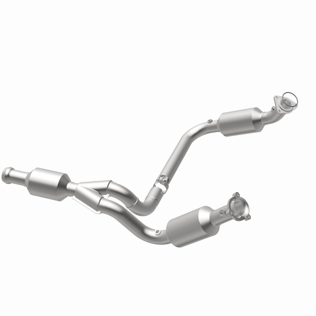 MagnaFlow Exhaust Products 5582578 California CARB Direct-Fit Catalytic Converter for Select Chevrolet Avalanche, Chevrolet Silverado 1500, Chevrolet Suburban 1500, Chevrolet Tahoe, GMC Sierra 1500, GMC Yukon, GMC Yukon XL