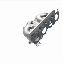 Load image into Gallery viewer, MagnaFlow Exhaust Products 22-235 OEM Grade Manifold Catalytic Converter for Select Hyundai Tucson