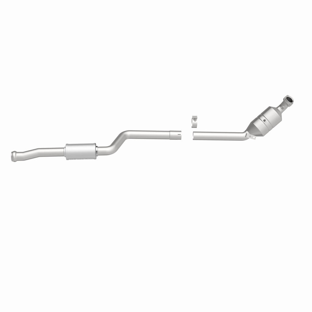 MagnaFlow Exhaust Products 5561916 California CARB Direct-Fit Catalytic Converter for Select Mercedes-Benz C300, Mercedes-Benz C350, Mercedes-Benz E350