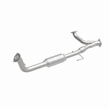 Load image into Gallery viewer, MagnaFlow Exhaust Products 23638 HM Grade Direct-Fit Catalytic Converter for Select Honda Passport, Isuzu Rodeo