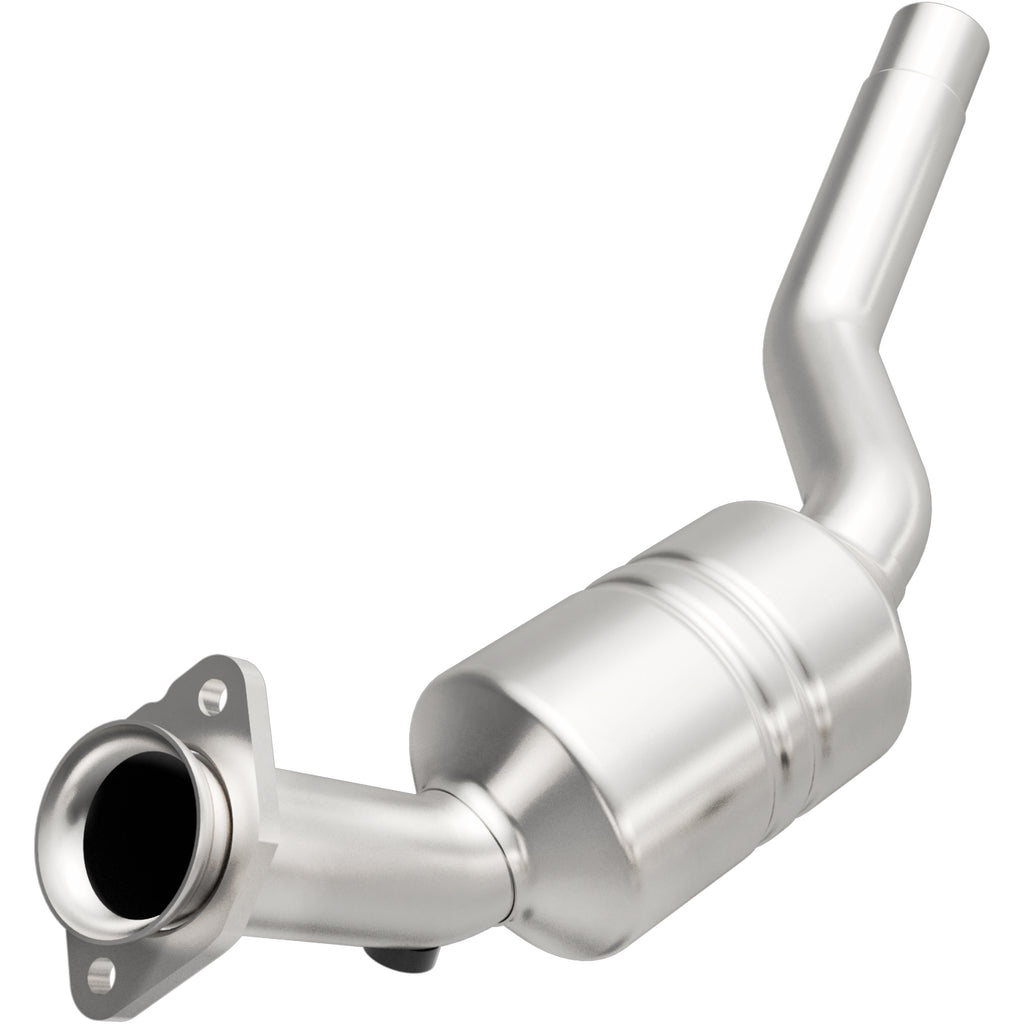 MagnaFlow Exhaust Products 51954 OEM Grade Direct-Fit Catalytic Converter for Select Jaguar XK, Jaguar XKR