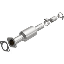 Load image into Gallery viewer, MagnaFlow Exhaust Products 5571814 California CARB Direct-Fit Catalytic Converter for Select Kia Rio