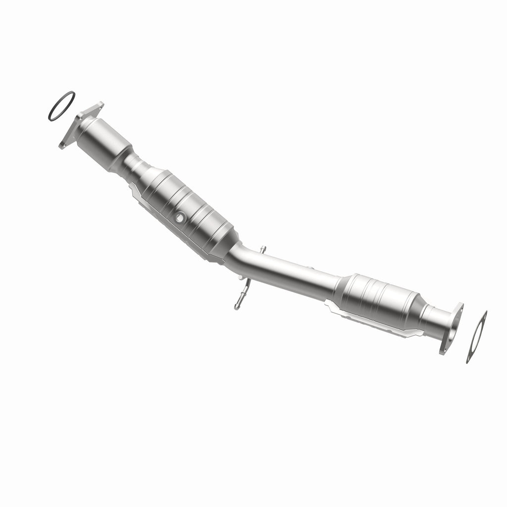 MagnaFlow Exhaust Products 24144 HM Grade Direct-Fit Catalytic Converter for Select Volvo S40, Volvo V50