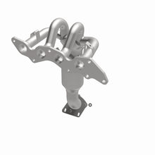 Load image into Gallery viewer, MagnaFlow Exhaust Products 5531382 California CARB Manifold Catalytic Converter for Select Ford Escape, Mazda Tribute, Mercury Mariner