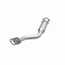 Load image into Gallery viewer, MagnaFlow Exhaust Products 5592317 California CARB Direct-Fit Catalytic Converter for Select Nissan Rogue, Nissan Rogue Select