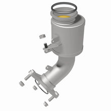 Load image into Gallery viewer, MagnaFlow Exhaust Products 280412 OEM Grade Direct-Fit Catalytic Converter for Select INFINITI Q50, INFINITI Q60