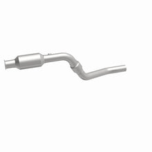 Load image into Gallery viewer, MagnaFlow Exhaust Products 4481760 California CARB Direct-Fit Catalytic Converter for Select Chrysler 300M, Chrysler Concorde, Chrysler LHS, Dodge Intrepid