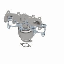 Load image into Gallery viewer, MagnaFlow Exhaust Products 452044 California CARB Manifold Catalytic Converter for Select Kia Optima