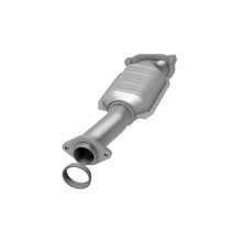 Load image into Gallery viewer, MagnaFlow Exhaust Products 93641 HM Grade Direct-Fit Catalytic Converter for Select Ford Ranger, Mazda B3000, Mazda B4000