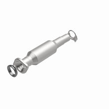 Load image into Gallery viewer, MagnaFlow Exhaust Products 5592030 California CARB Direct-Fit Catalytic Converter for Select Toyota Sienna