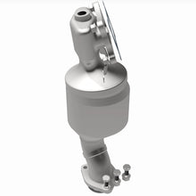 Load image into Gallery viewer, MagnaFlow Exhaust Products 6511898 California CARB Manifold Catalytic Converter for Select Acura MDX, Honda Accord, Honda Passport, Honda Pilot