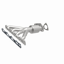 Load image into Gallery viewer, MagnaFlow Exhaust Products 452304 California CARB Manifold Catalytic Converter for Select Chevrolet Malibu
