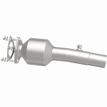 Load image into Gallery viewer, MagnaFlow Exhaust Products 280732 OEM Grade Direct-Fit Catalytic Converter for Select Land Rover Discovery Sport, Land Rover Range Rover Evoque