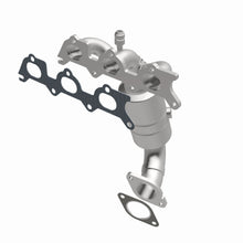 Load image into Gallery viewer, MagnaFlow Exhaust Products 51861 OEM Grade Manifold Catalytic Converter for Select Chrysler Sebring, Dodge Avenger