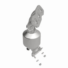 Load image into Gallery viewer, MagnaFlow Exhaust Products 51771 OEM Grade Manifold Catalytic Converter for Select Mitsubishi Outlander