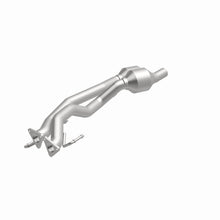 Load image into Gallery viewer, MagnaFlow Exhaust Products 51957 OEM Grade Direct-Fit Catalytic Converter for Select Audi Q7, Volkswagen Touareg