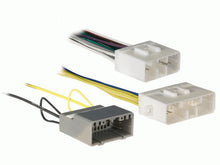 Load image into Gallery viewer, Metra Electronics 70-6514 TURBOWire; Amp Bypass Wire Harness for Select Chrysler 300, Chrysler PT Cruiser, Dodge Durango, Dodge Magnum, Dodge Ram 1500, Dodge Ram 2500, Dodge Ram
