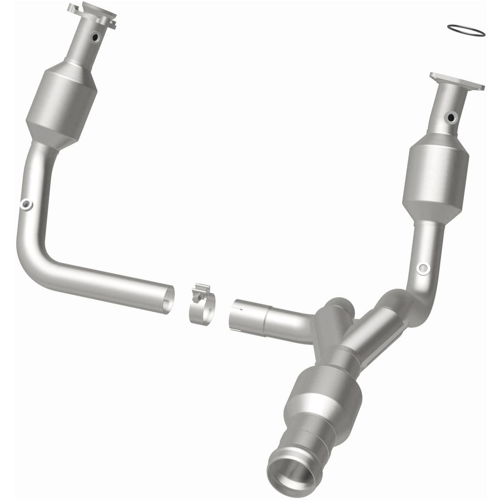 MagnaFlow Exhaust Products 52617 OEM Grade Direct-Fit Catalytic Converter for Select Cadillac Escalade, Cadillac Escalade ESV, Chevrolet Silverado 1500, Chevrolet Suburban, Chevrolet Tahoe, GMC Sierra 1500, GMC Yukon, GMC Yukon XL