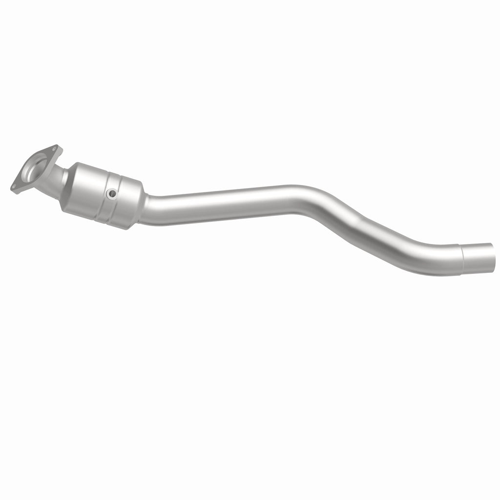 MagnaFlow Exhaust Products 52479 OEM Grade Direct-Fit Catalytic Converter for Select Dodge Challenger, Dodge Charger