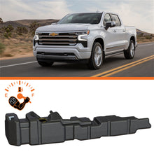 Load image into Gallery viewer, TITAN Fuel Tanks 7010519 Extra Large Midship Tank for Select Chevrolet Silverado 1500, Chevrolet Silverado LTD, GMC Sierra 1500, GMC Sierra Limited