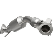 Load image into Gallery viewer, MagnaFlow Exhaust Products 5551537 California CARB Direct-Fit Catalytic Converter for Select Land Rover LR2, Land Rover Range Rover Evoque