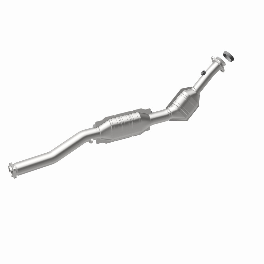 MagnaFlow Exhaust Products 52112 OEM Grade Direct-Fit Catalytic Converter for Select Ford Ranger