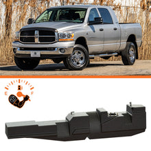 Load image into Gallery viewer, TITAN Fuel Tanks 7030206 Extra Large Midship Tank for Select Dodge Ram 2500, Dodge Ram 3500, Ram 2500, Ram