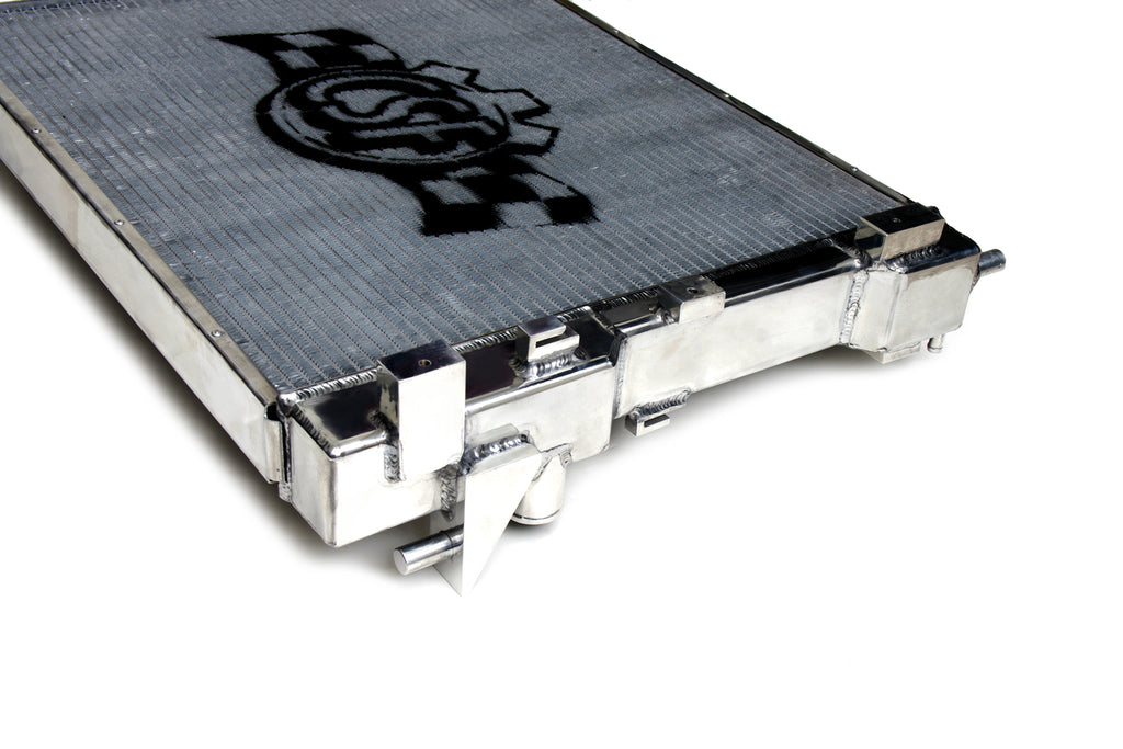 CSF Cooling - Racing & High Performance Division 7037 05-13 Ford Mustang V6 & V8 (AT & MT) High-Performance All-Aluminum Radiator for Select Ford Mustang