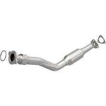 Load image into Gallery viewer, MagnaFlow Exhaust Products 5461996 California CARB Direct-Fit Catalytic Converter for Select Oldsmobile Alero, Pontiac Grand Am